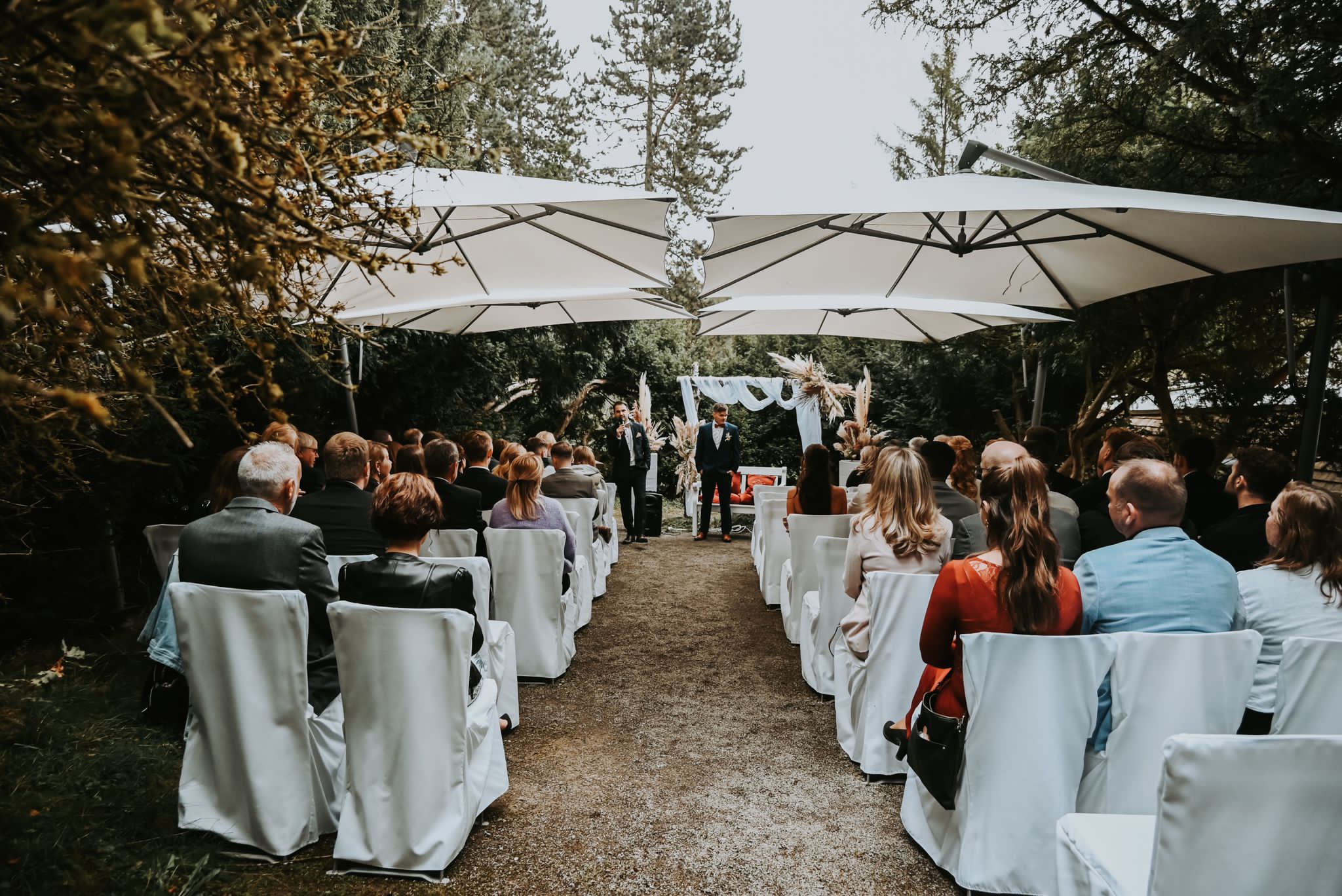 Freier Redner Aschaffenburg Martin im Team von martinredet Freie Trauung in Bayern und Südhessen Hanau Fulda Freier Redner Aschaffenburg Martin im Team von martinredet Freie Trauung in Bayern und Südhessen Hanau Fulda