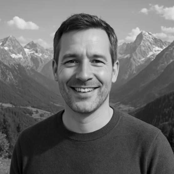 Trauredner Hochzeitsredner Christian aus Regensburg Südtirol martinredet