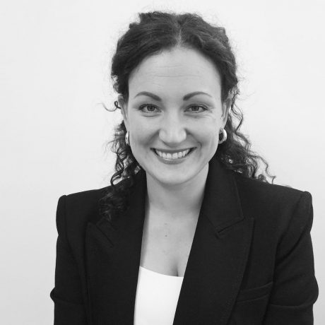 Bayrische Traurednerin Murnau am Staffelsee und Österreich Andrea im Team von martinredet Freie Trauung und Hochzeit in Bayern