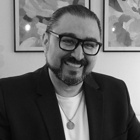 Trauredner Schwäbisch Hall Sinan im Team von martinredet für Freie Trauung deutsch türkische Hochzeit Baden Württemberg