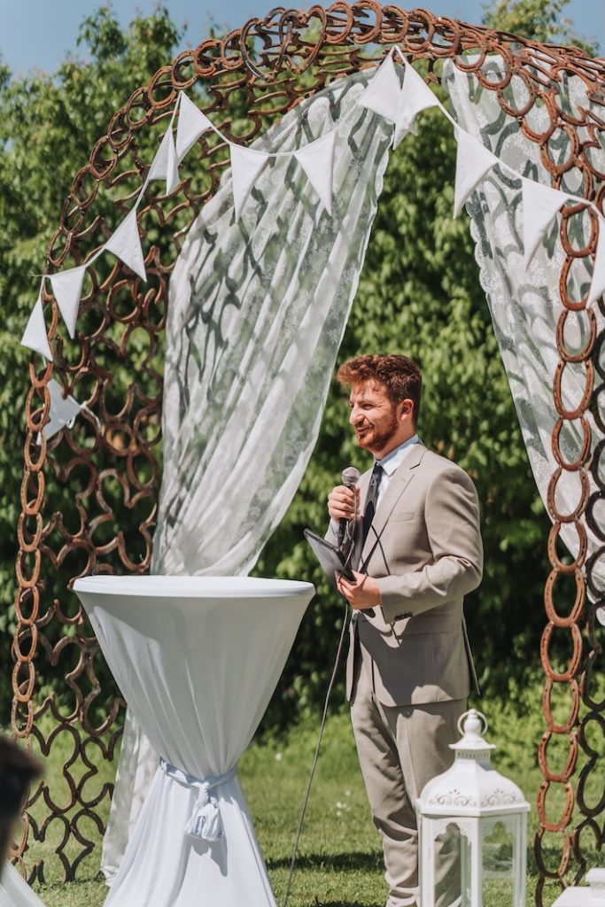 Hochzeitsredner Stuttgart Simon im Team von martinredet christliche Freie Trauung Baden-Württemberg Theologe