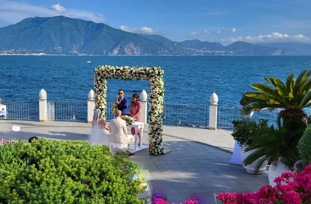 Traurednerin Freiburg Sizilien Simona deutsch italienisdche Hochzeit Trauung martinredet